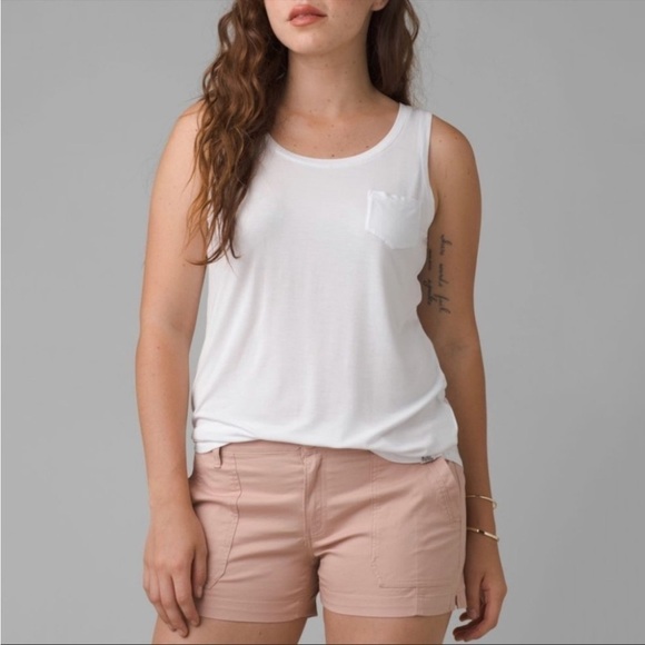 NWT Prana Foundation Scoop Neck Pocket Tank stop in White - Picture 1 of 8